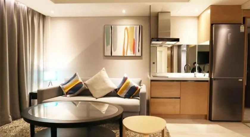 Londoner Hotel Busan 2*,