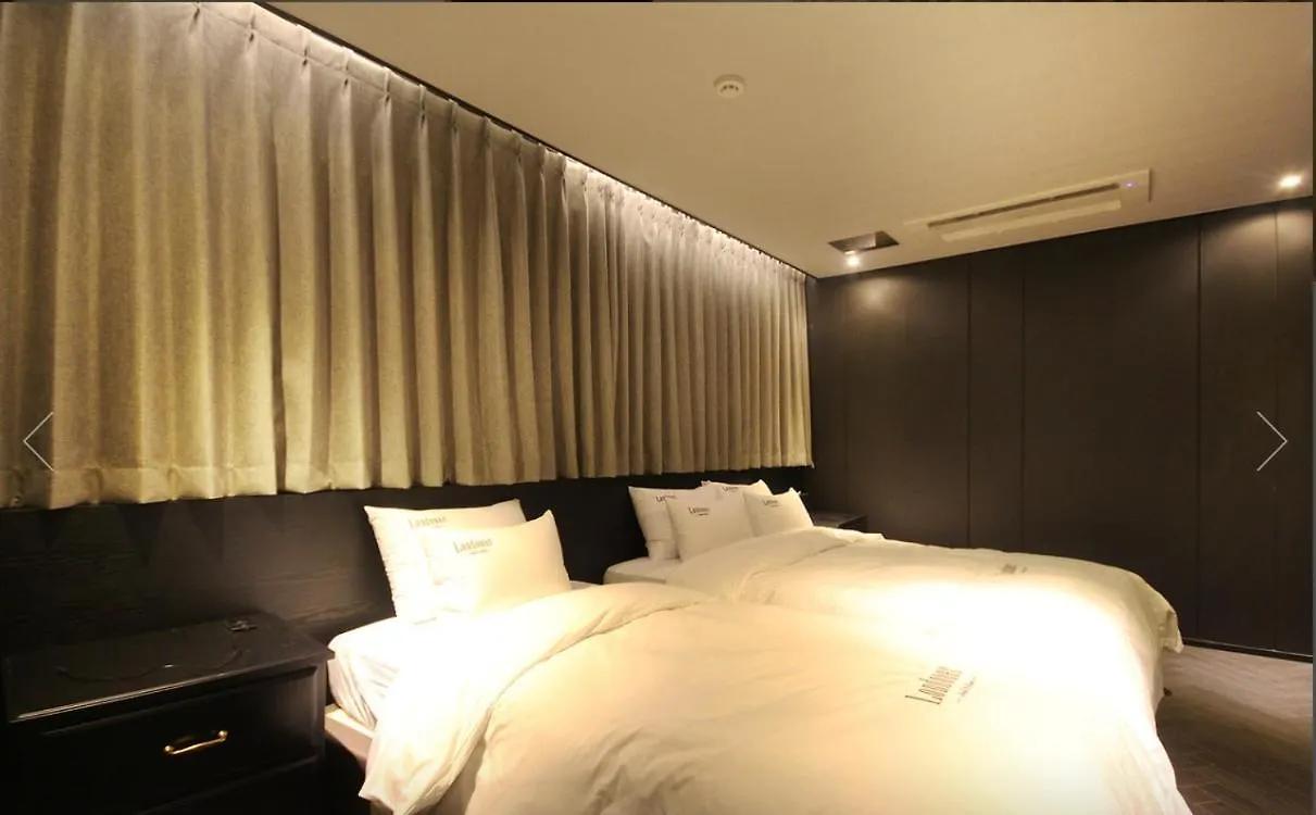 Londoner Hotel Busan Motel