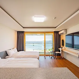 https://areumdaun-resort.jejukoreahotels.com