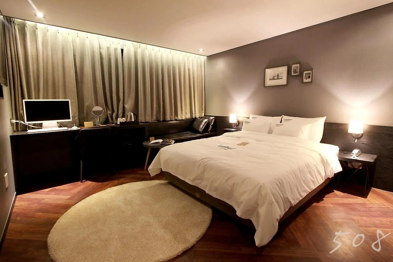 Motel Londoner Hotel Busan